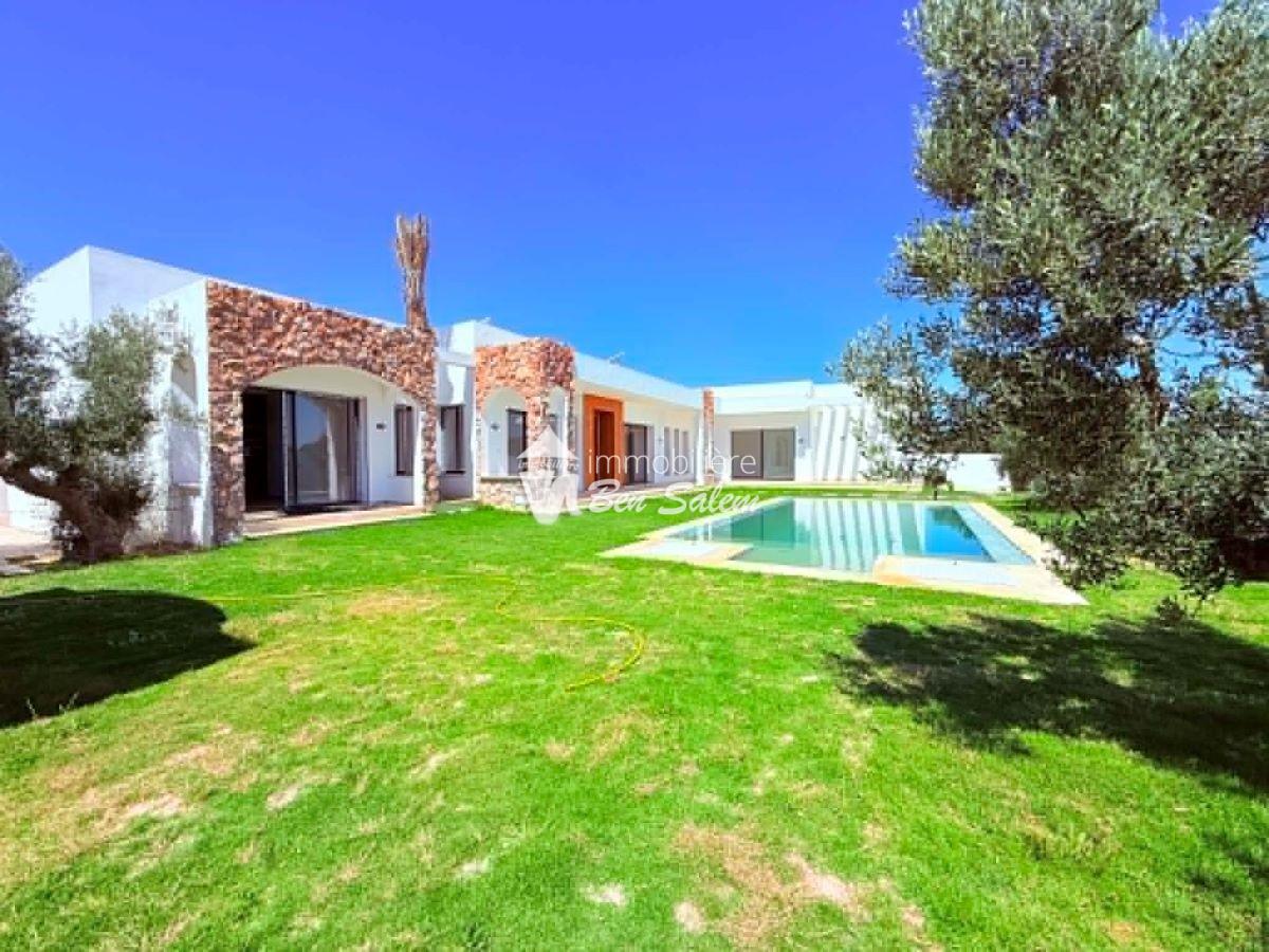 Villa Maram